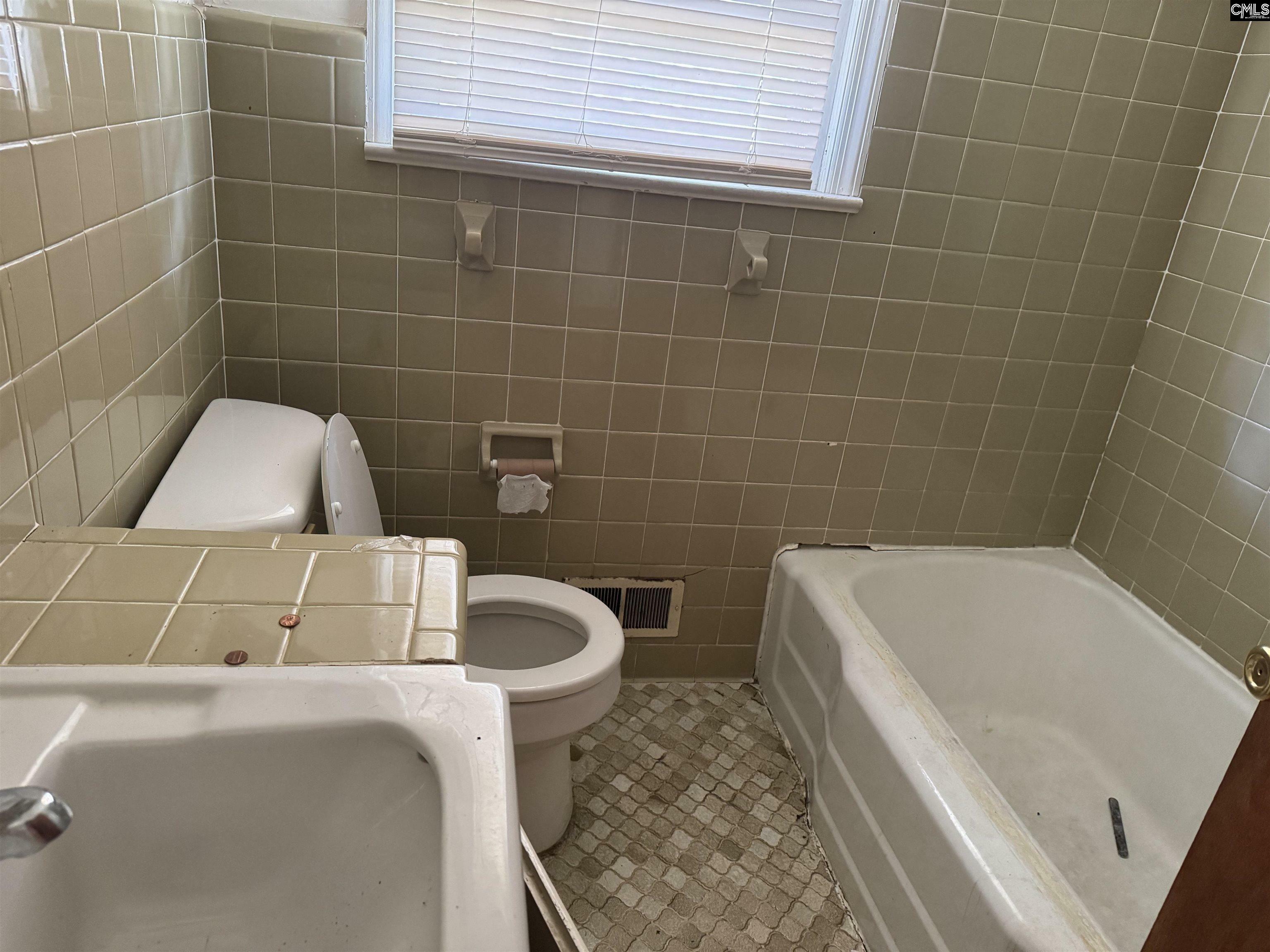 Property Photo: 1041 Indigo SC 29033