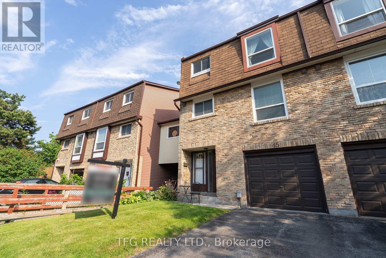 Property Photo: 222 Pearson Street 45 ON L1G 7C6