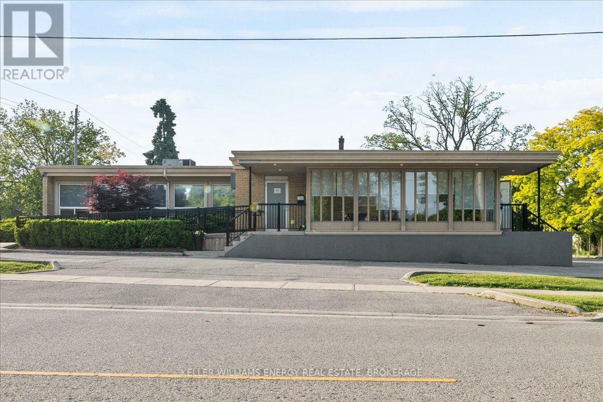 619 Brock Street South  Whitby (Downtown Whitby) ON L1N 4L1 photo