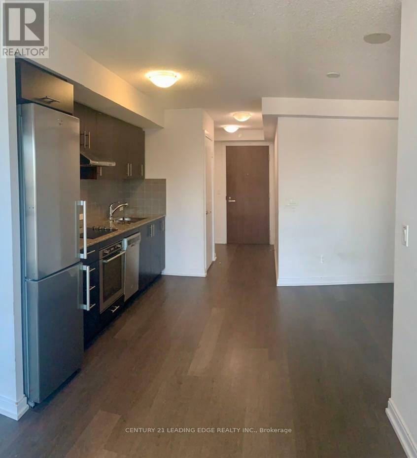 Property Photo: 255 Village Green Square 509 ON M1S 0L7