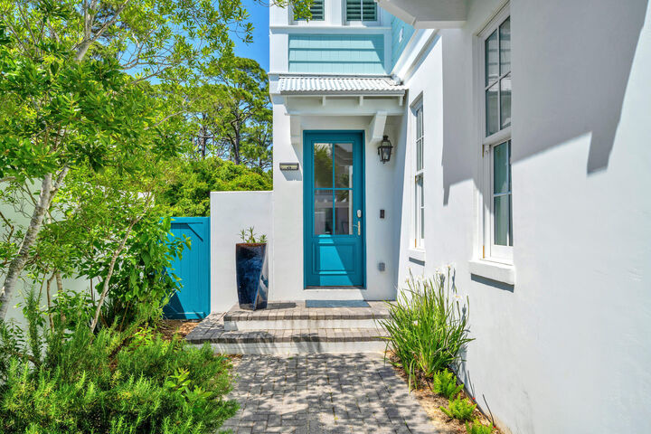 Property Photo:  125 Sand Oaks Circle  FL 32459 