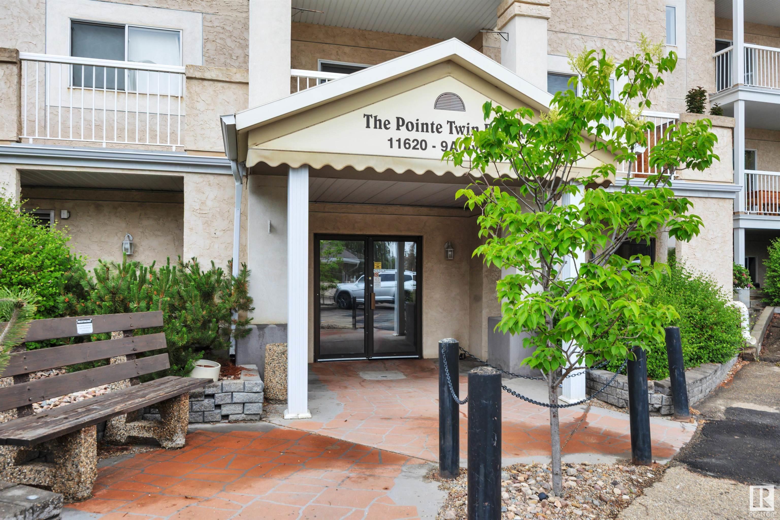 Property Photo: 11620 9A Ave NW 101 AB T6J 7B4