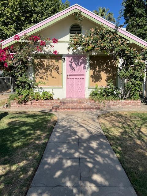 Property Photo:  1385 N Harrison  CA 93704 