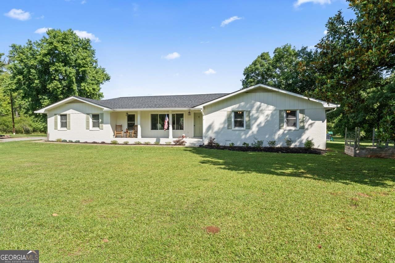 Property Photo:  1800 Lower Apalachee Road  GA 30650 