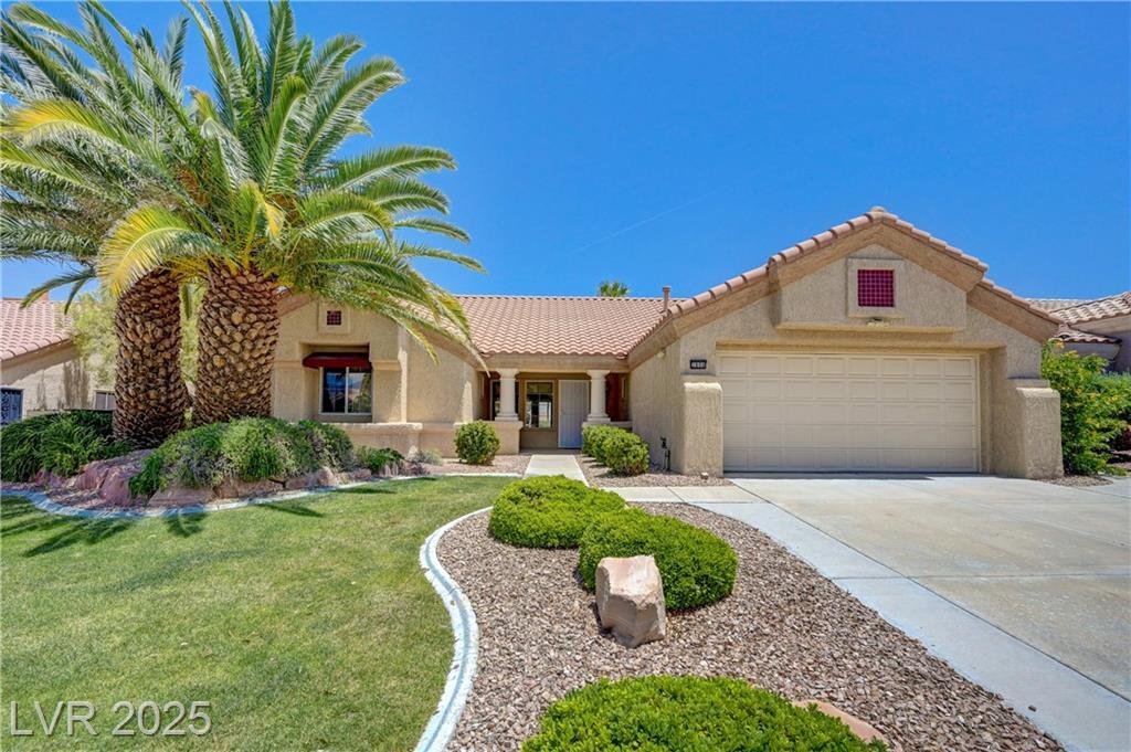 Property Photo: 2808 Crown Ridge Drive NV 89134