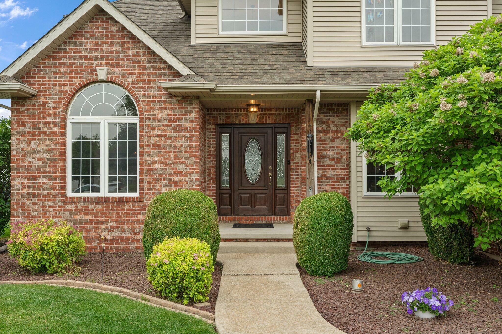 Property Photo: 9560 W 96th Place IN 46373