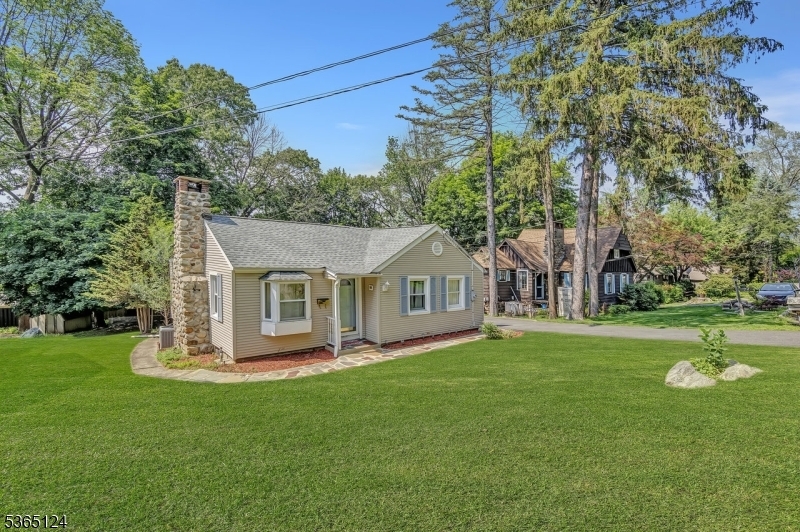 Property Photo: 76 Hillside Rd NJ 07871