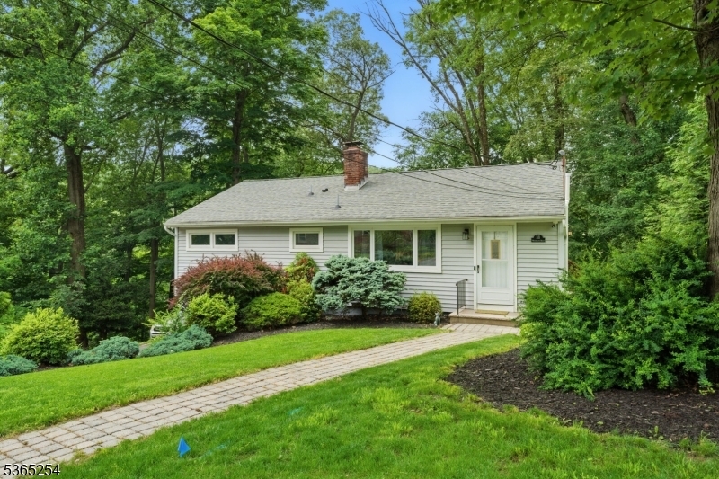 Property Photo: 18 Woodland Rd NJ 07878