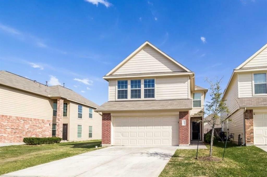 Property Photo: 2527 Kiplands Way Drive TX 77014