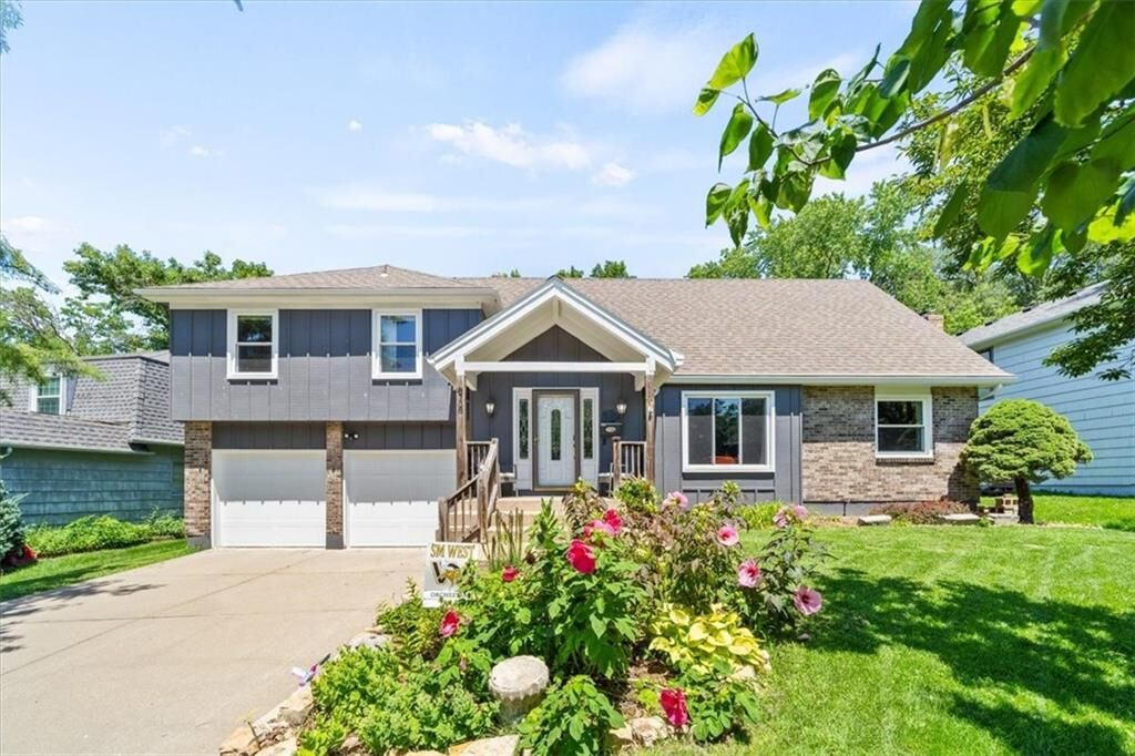 Property Photo: 8708 W 92nd Street KS 66212