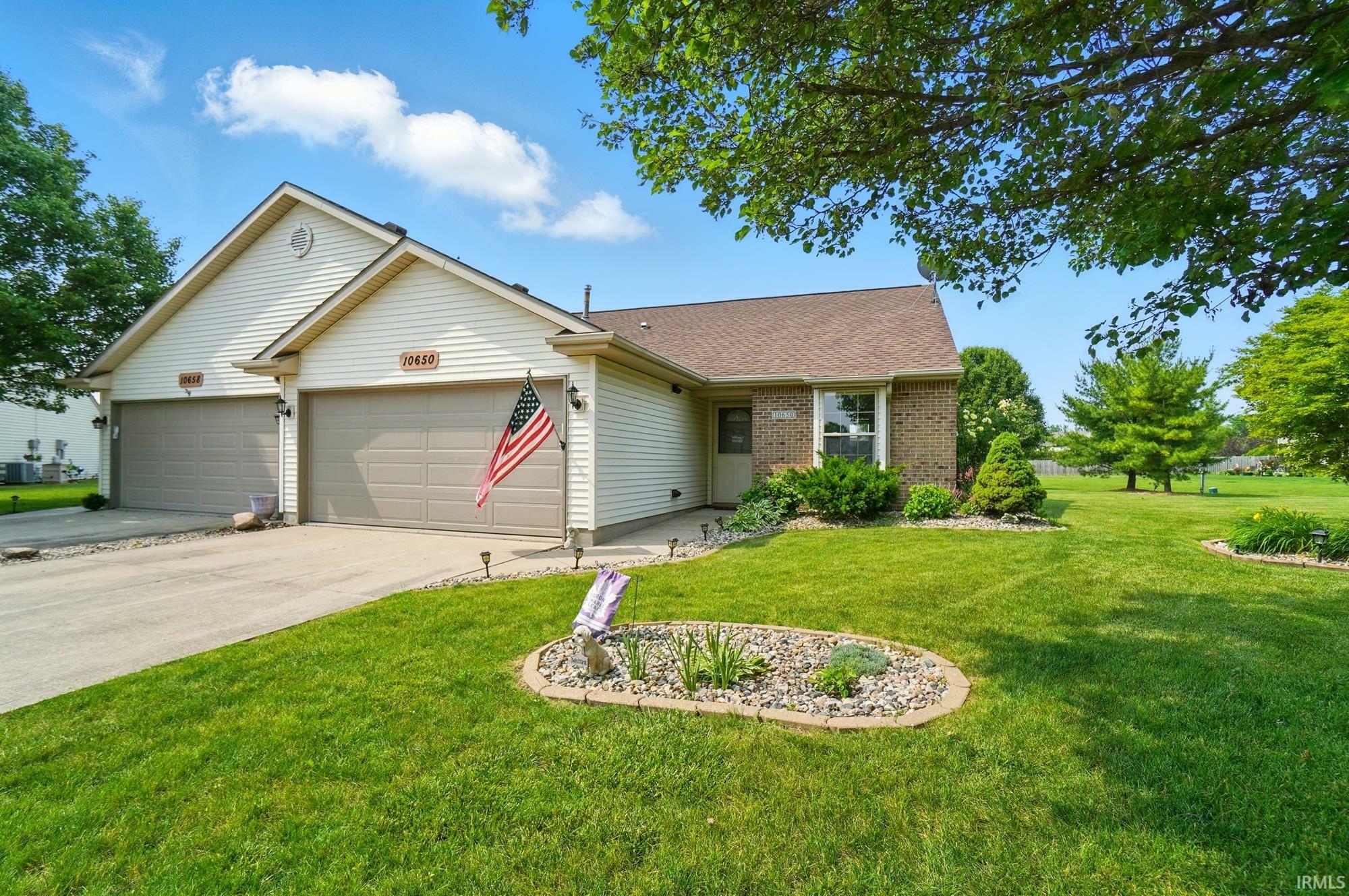 Property Photo: 10650 Bookcliff Cove IN 46774