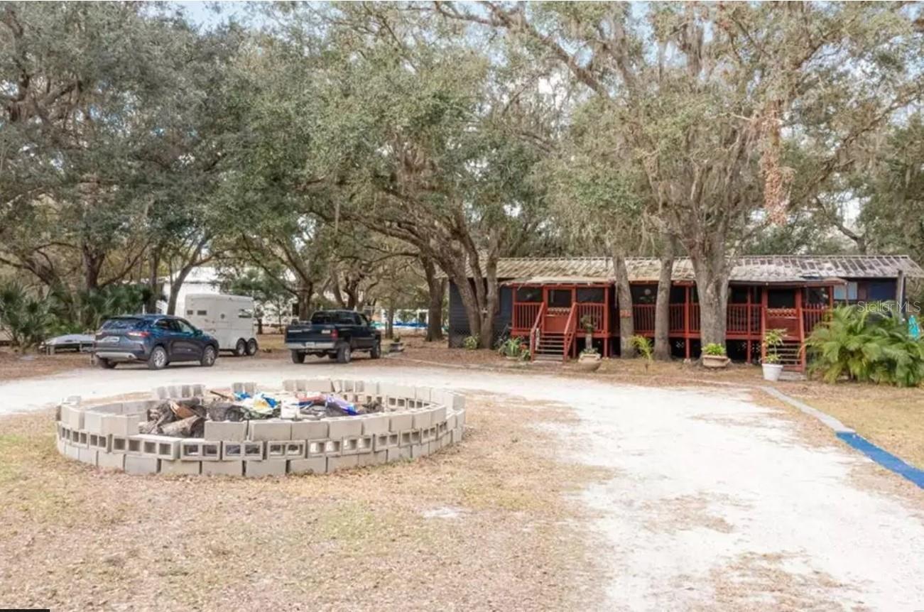 Property Photo:  1279 NE River Rock Drive  FL 34266 