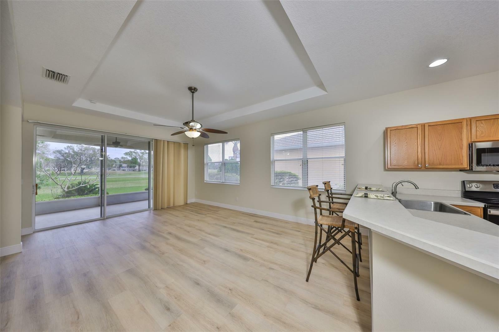Property Photo: 1911 Sterling Glen Court FL 33573
