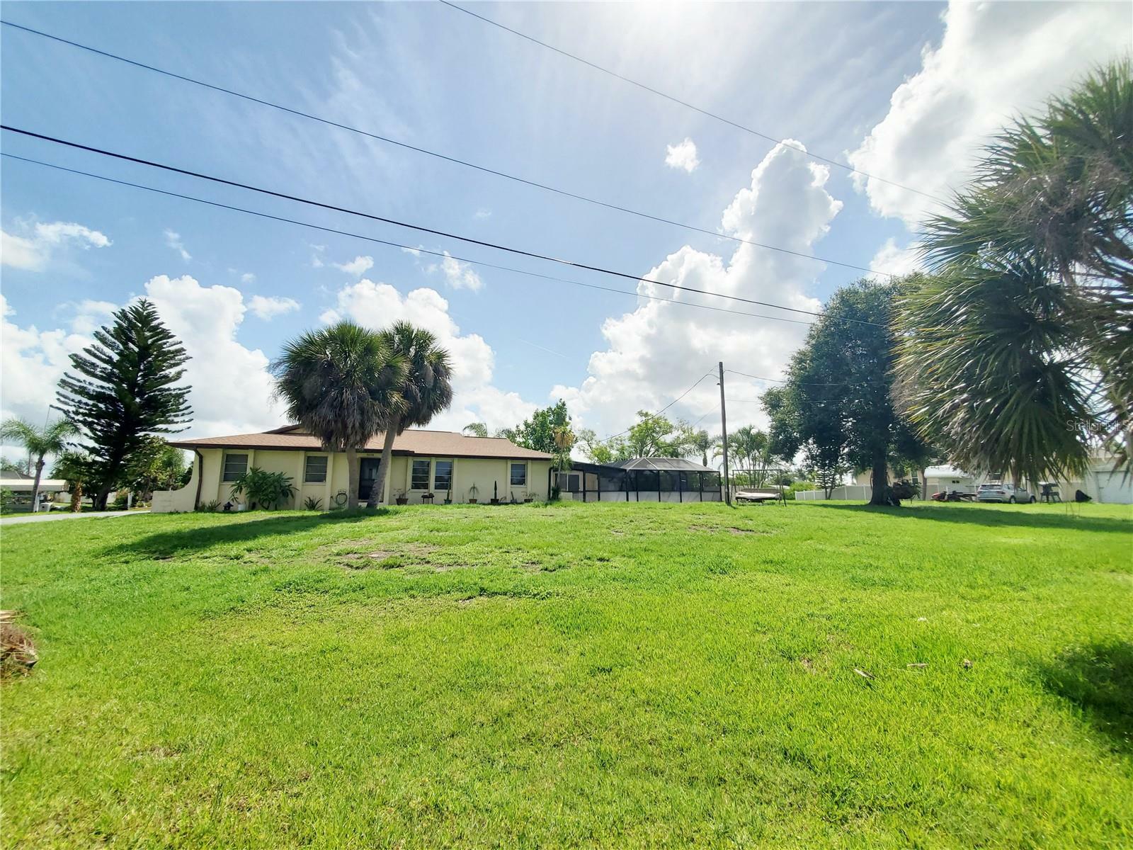 Property Photo: 3456 Highlands Road FL 33983