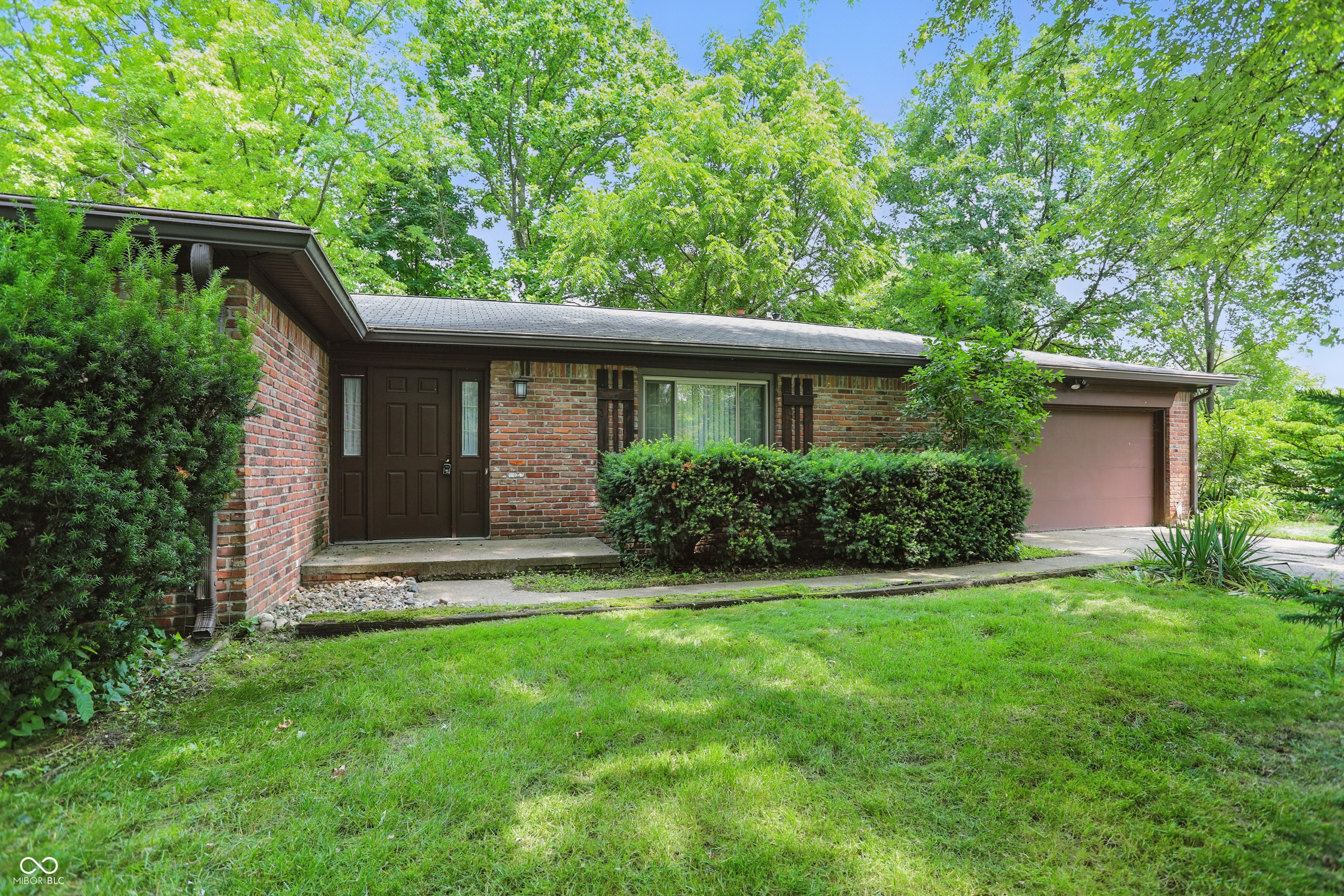 Property Photo: 9101 Ditch Road IN 46260