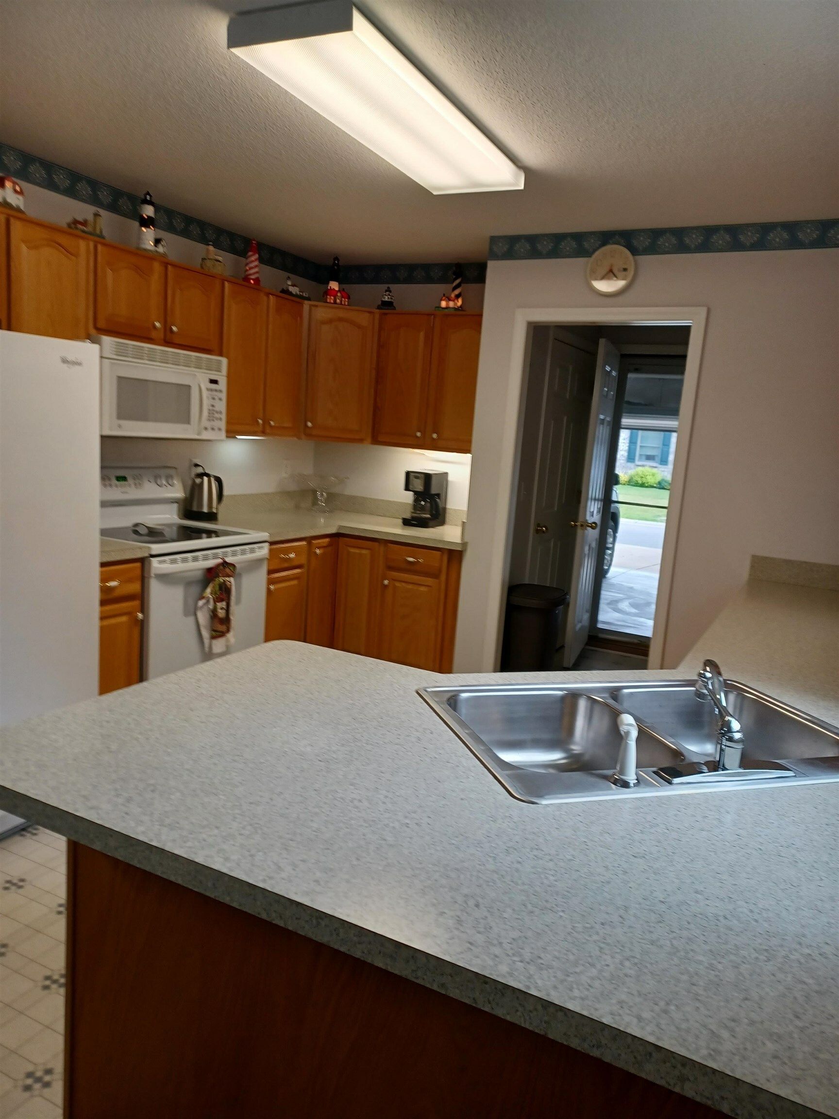 Property Photo: 3144 Amsterdam Drive MI 48420