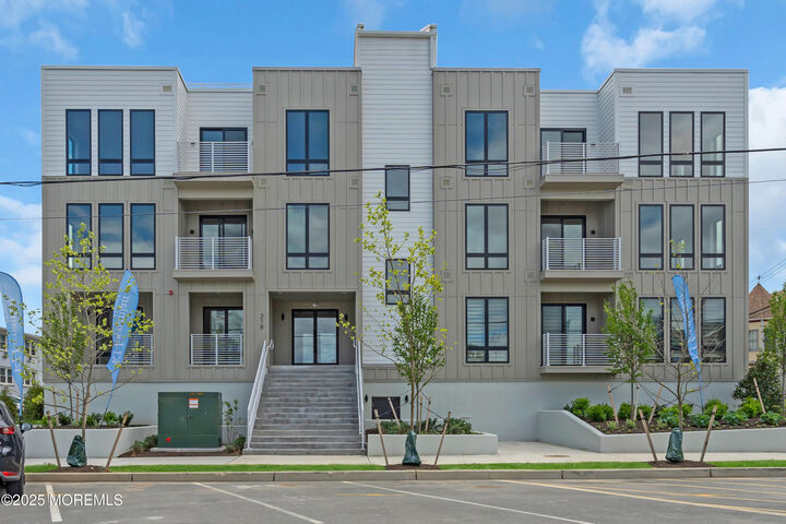 Property Photo:  218 3rd Avenue 305  NJ 07712 