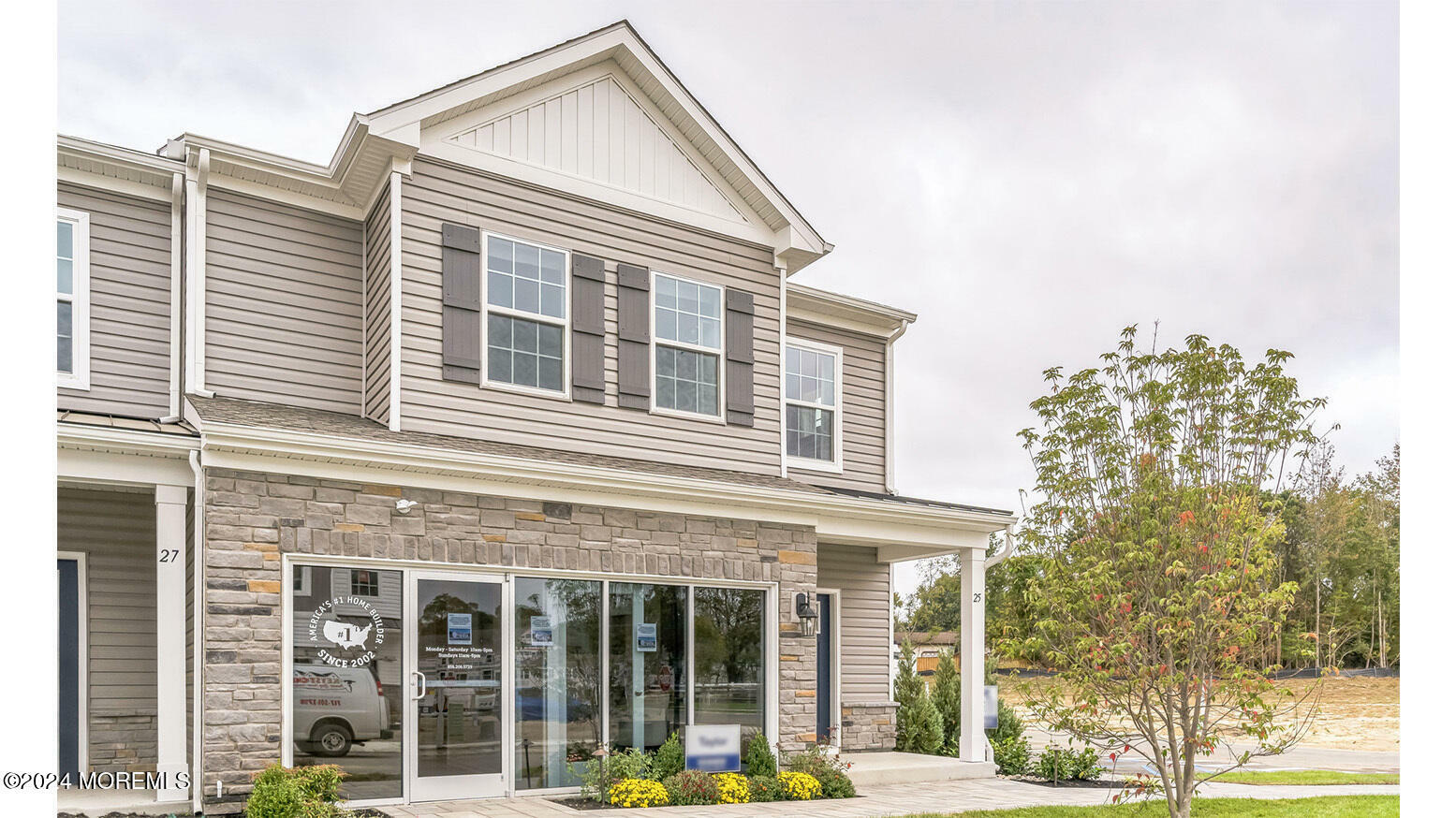 14 Victoria Gardens Square  Neptune Township NJ 07753 photo