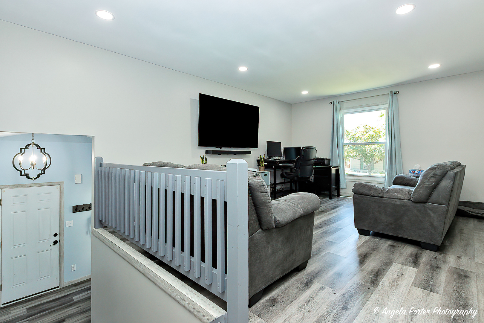Property Photo: 5108 Cambridge Drive IL 60050