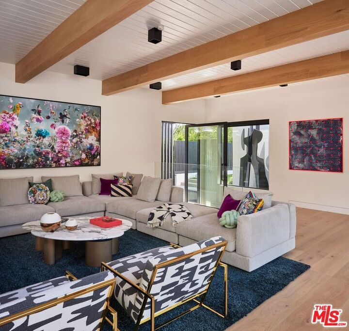 Property Photo:  9455 Eden Drive  CA 90210 