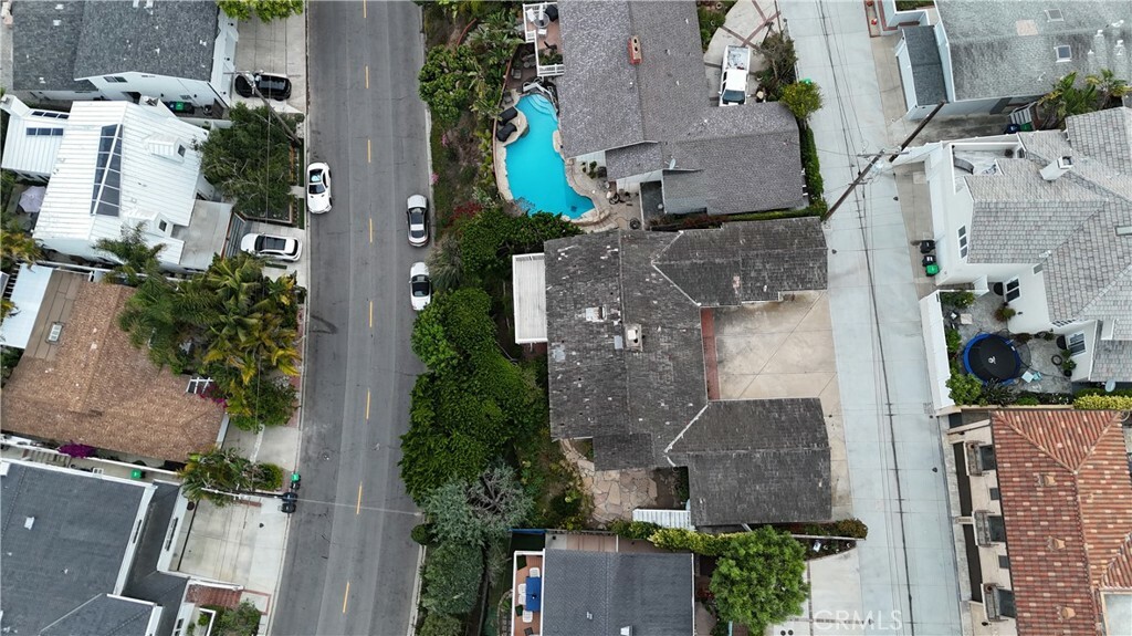 Property Photo: 333 Catalina Drive CA 92663