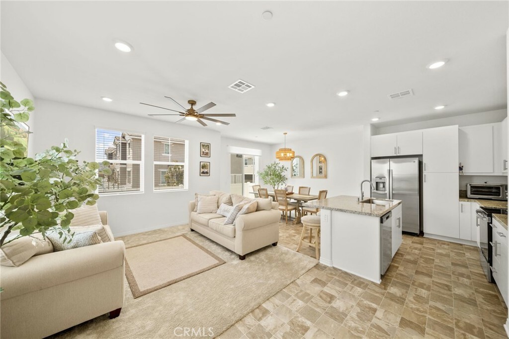 36351 Elizabeth Lane 8105  Wildomar CA 92595 photo