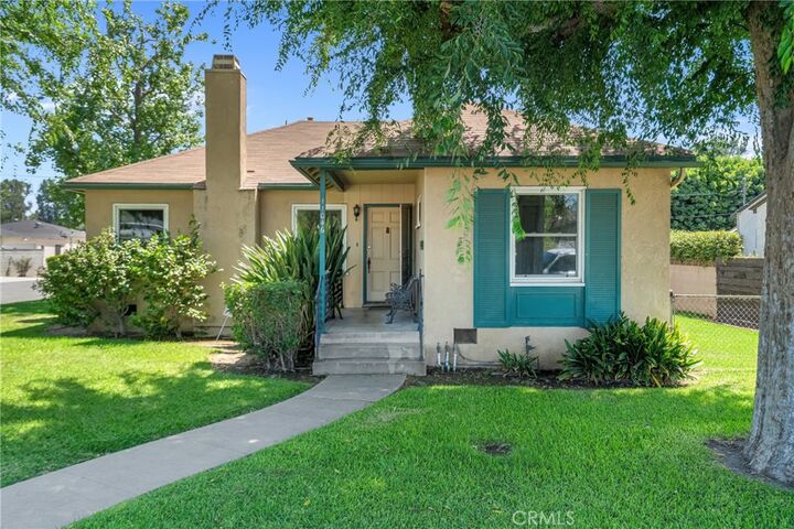 Property Photo: 11046 Howard Street CA 90606