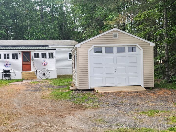Property Photo: 462 Troy Road ME 04929