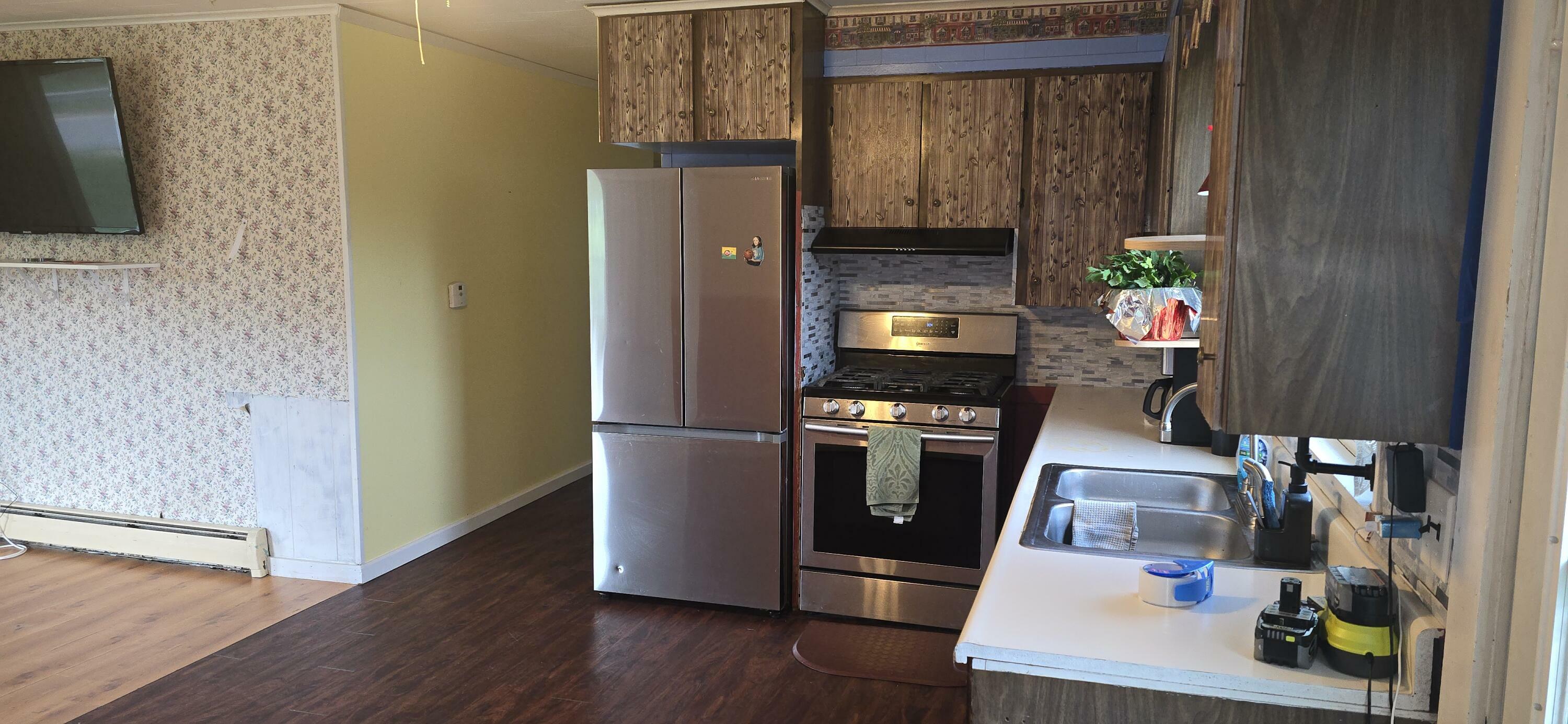 Property Photo: 85 Station Road ME 04270