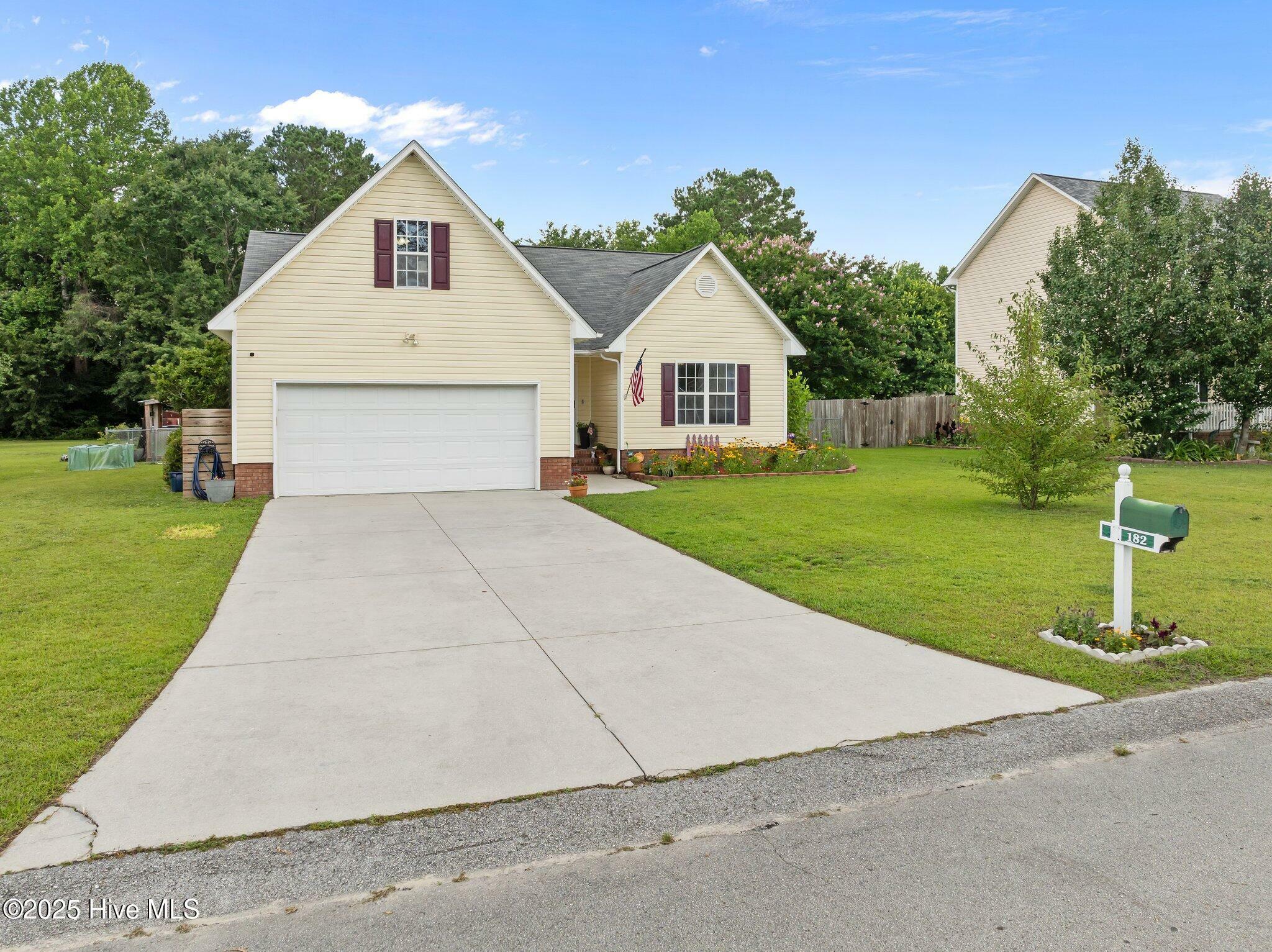Property Photo: 182 Bridlewood Drive NC 28540