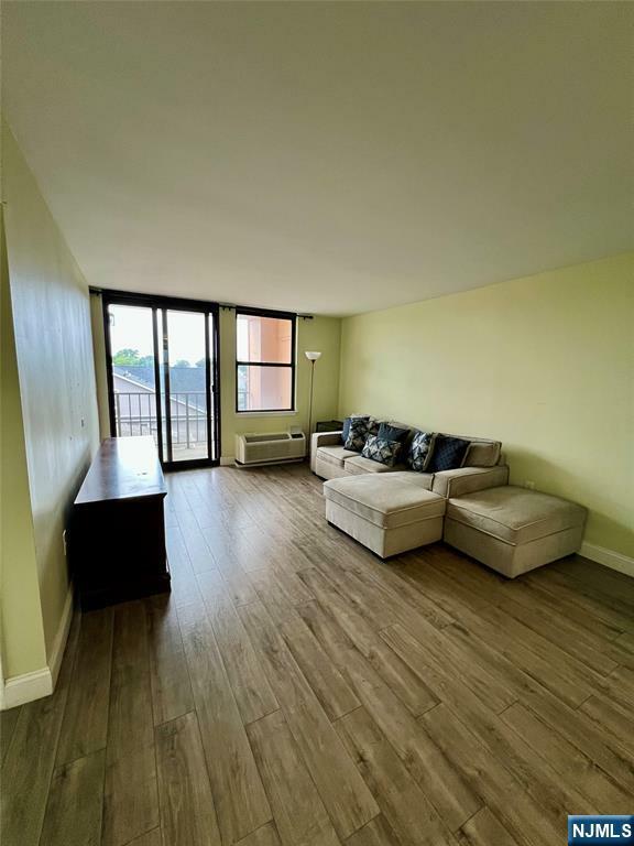 Property Photo: 200 Division Street 5J NJ 07010