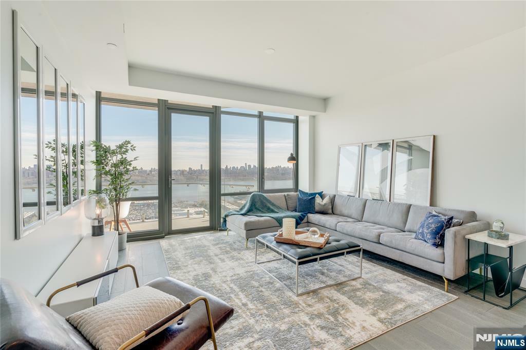 Property Photo: 320 Adolphus Avenue 916 NJ 07010