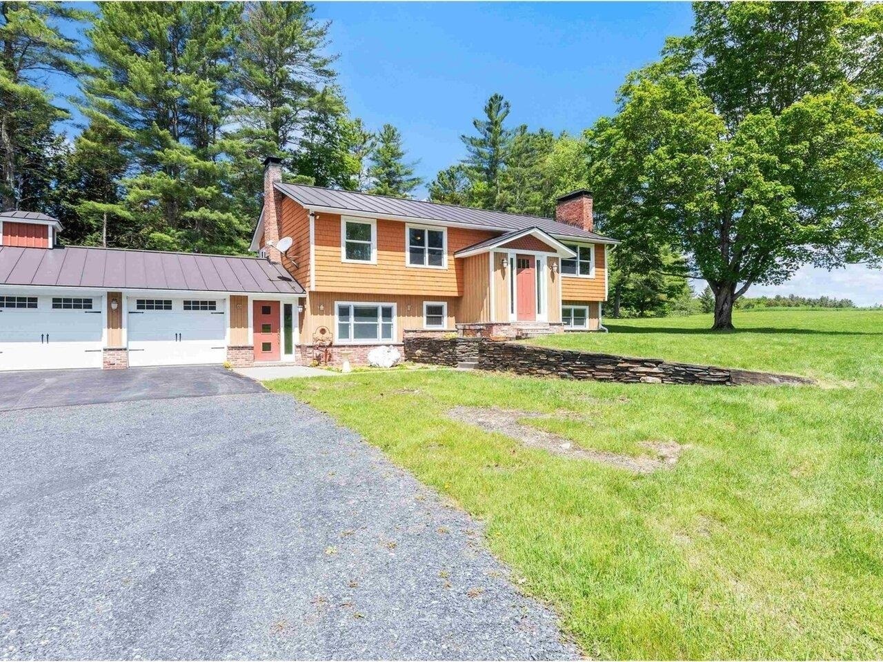 1693 County Road  Montpelier VT 05602 photo