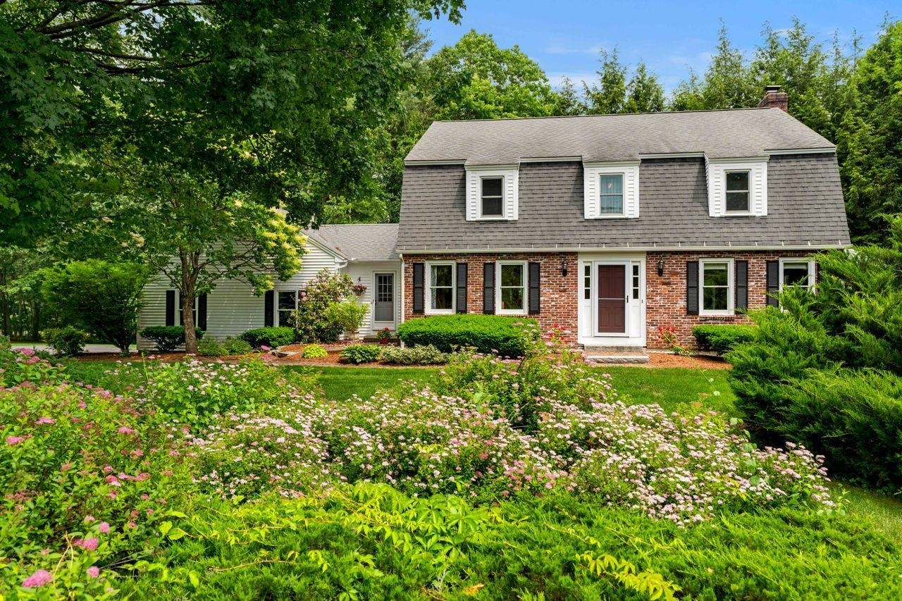 Property Photo: 44 Orchard Drive NH 03049