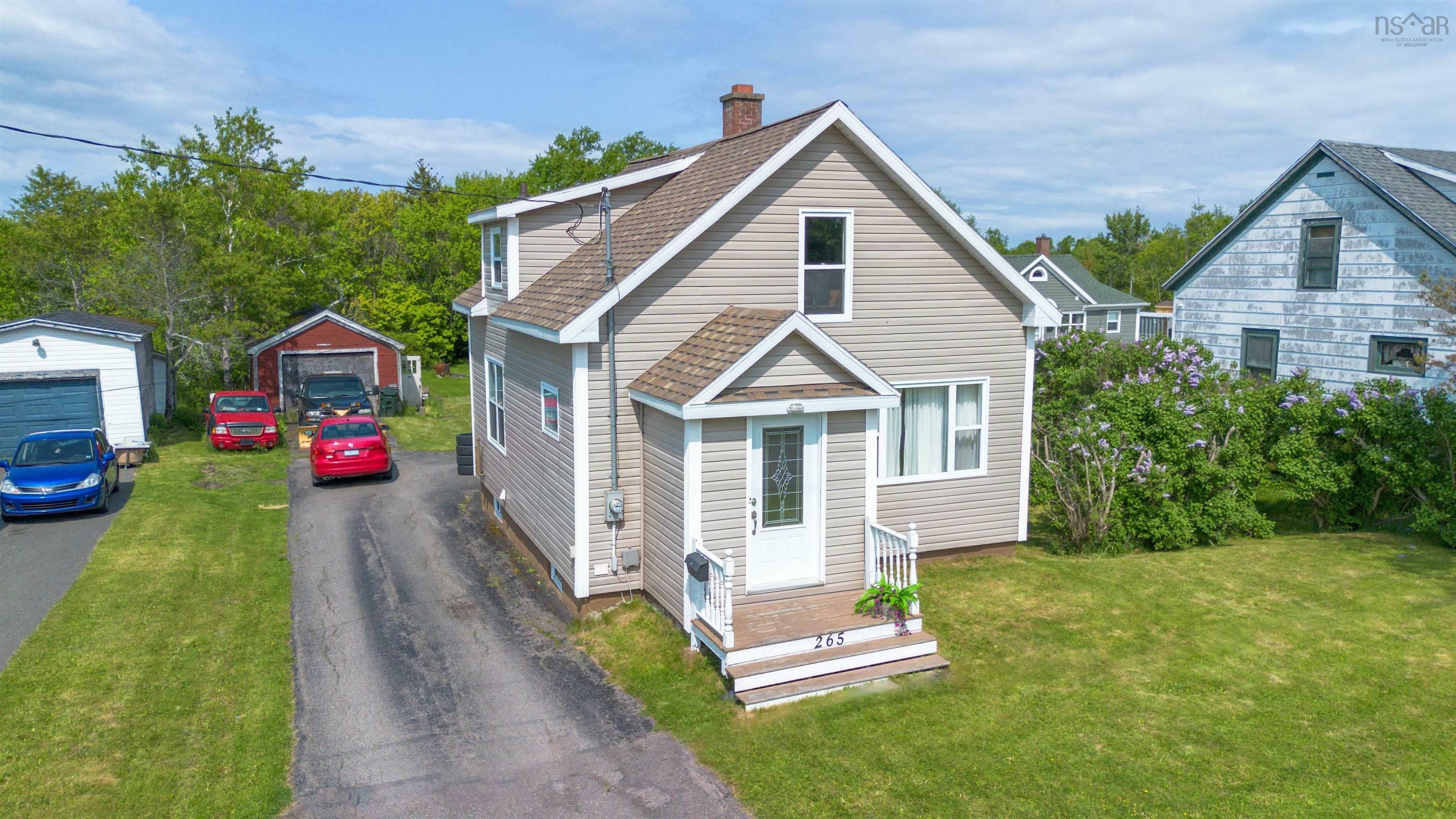 265 Lake Road  Glace Bay NS B1A 2H2 photo
