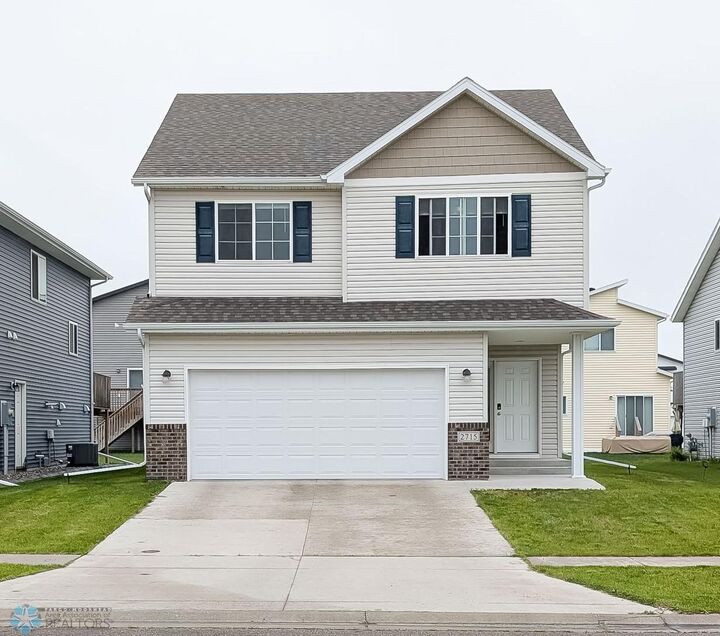 2715 11th Street W  West Fargo ND 58078 photo