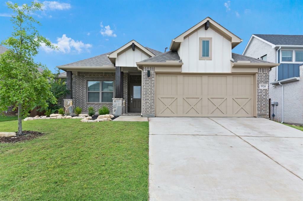 Property Photo: 5524 Santa Elena Court TX 76126