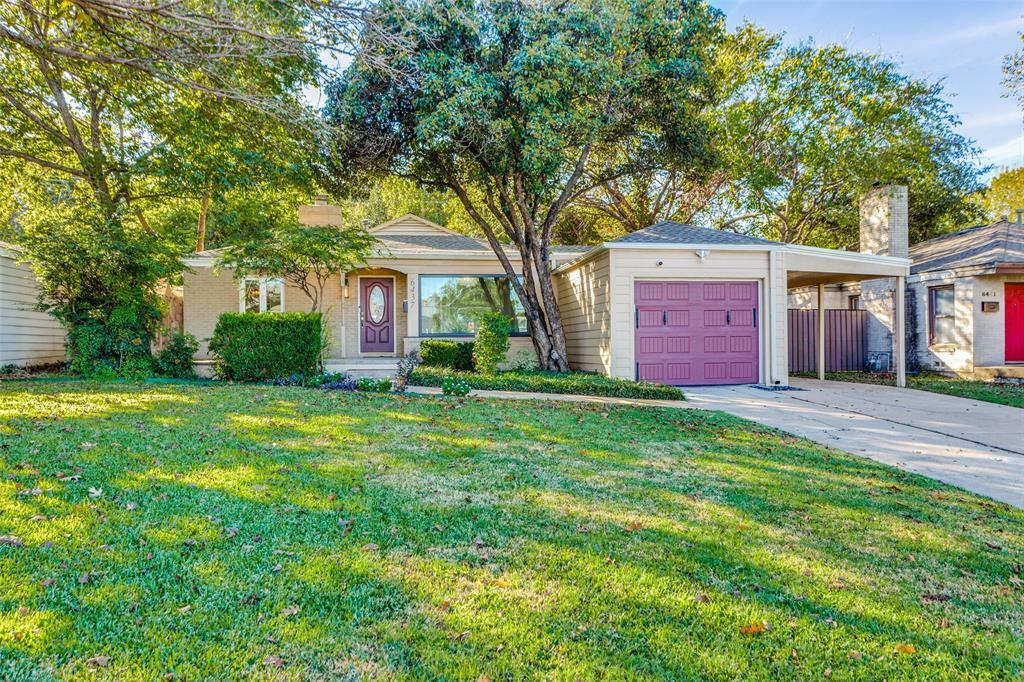 Property Photo: 6437 Calmont Avenue TX 76116
