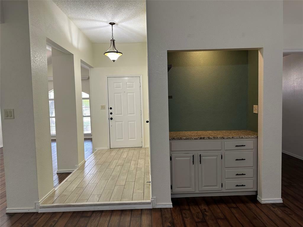 Property Photo:  10 Monterey Drive  TX 76262 