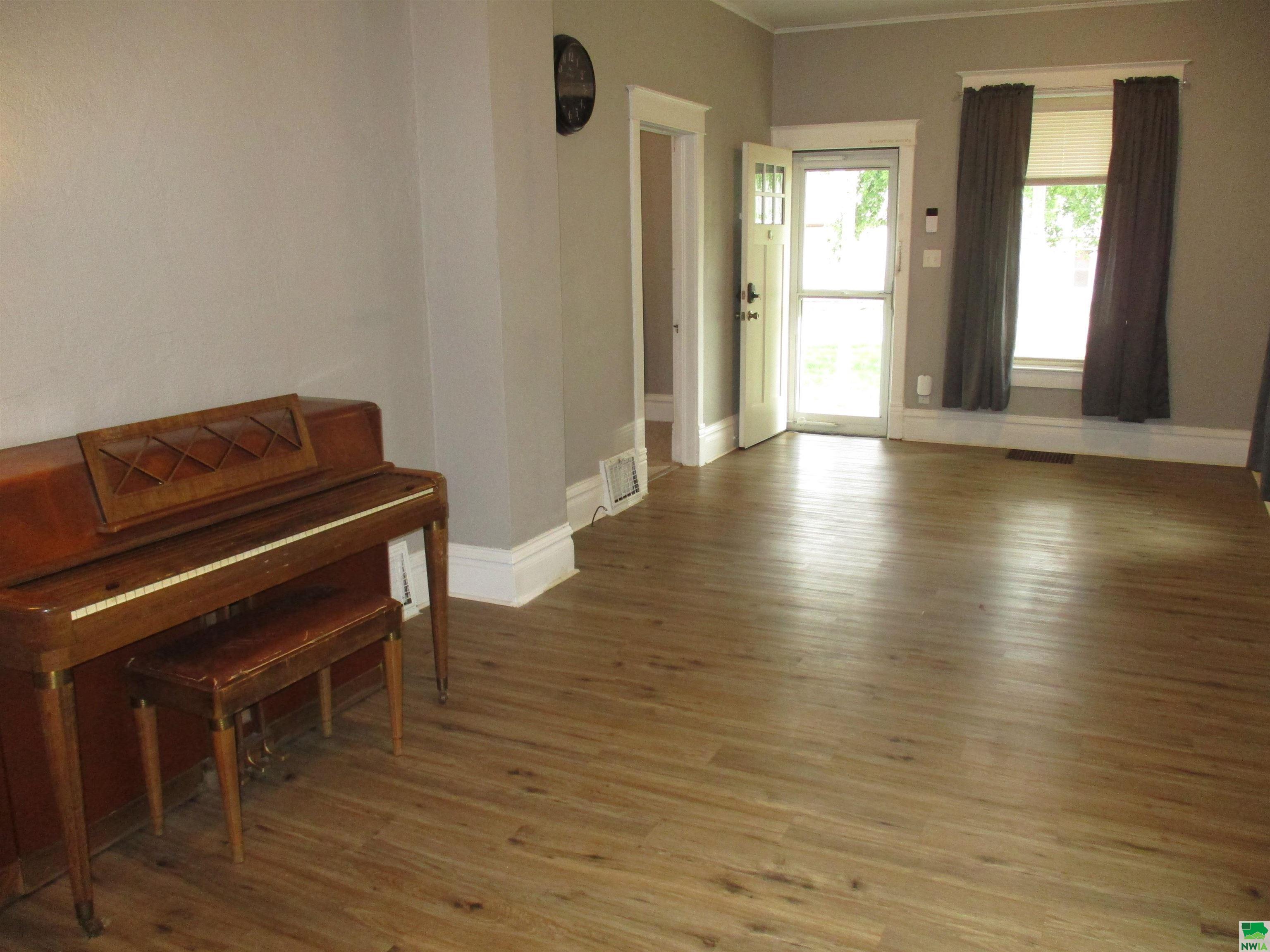 Property Photo: 3510 5th Ave IA 51106