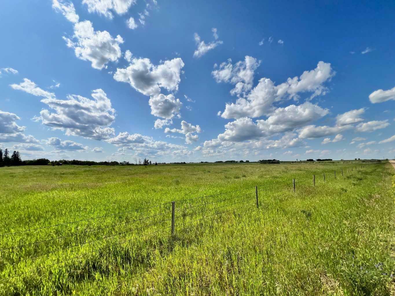 Property Photo: NE-15-40-13 W4 AB T0B 0A0