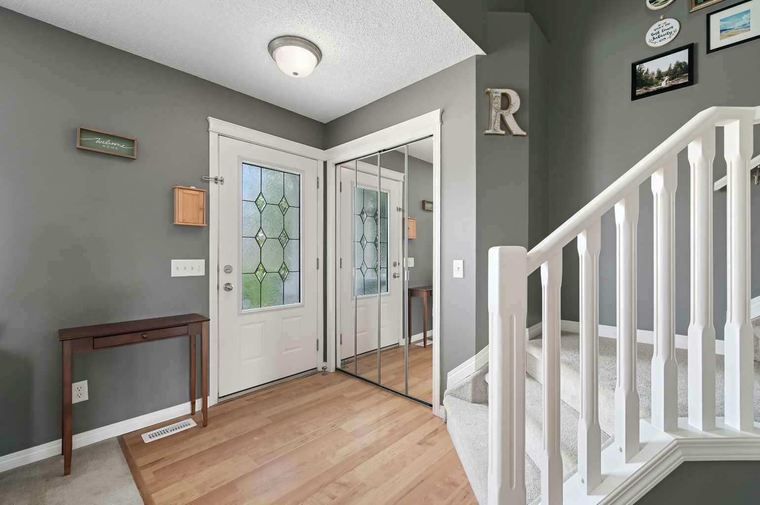 Property Photo: 425 Tuscany Drive NW AB T3L 3C8