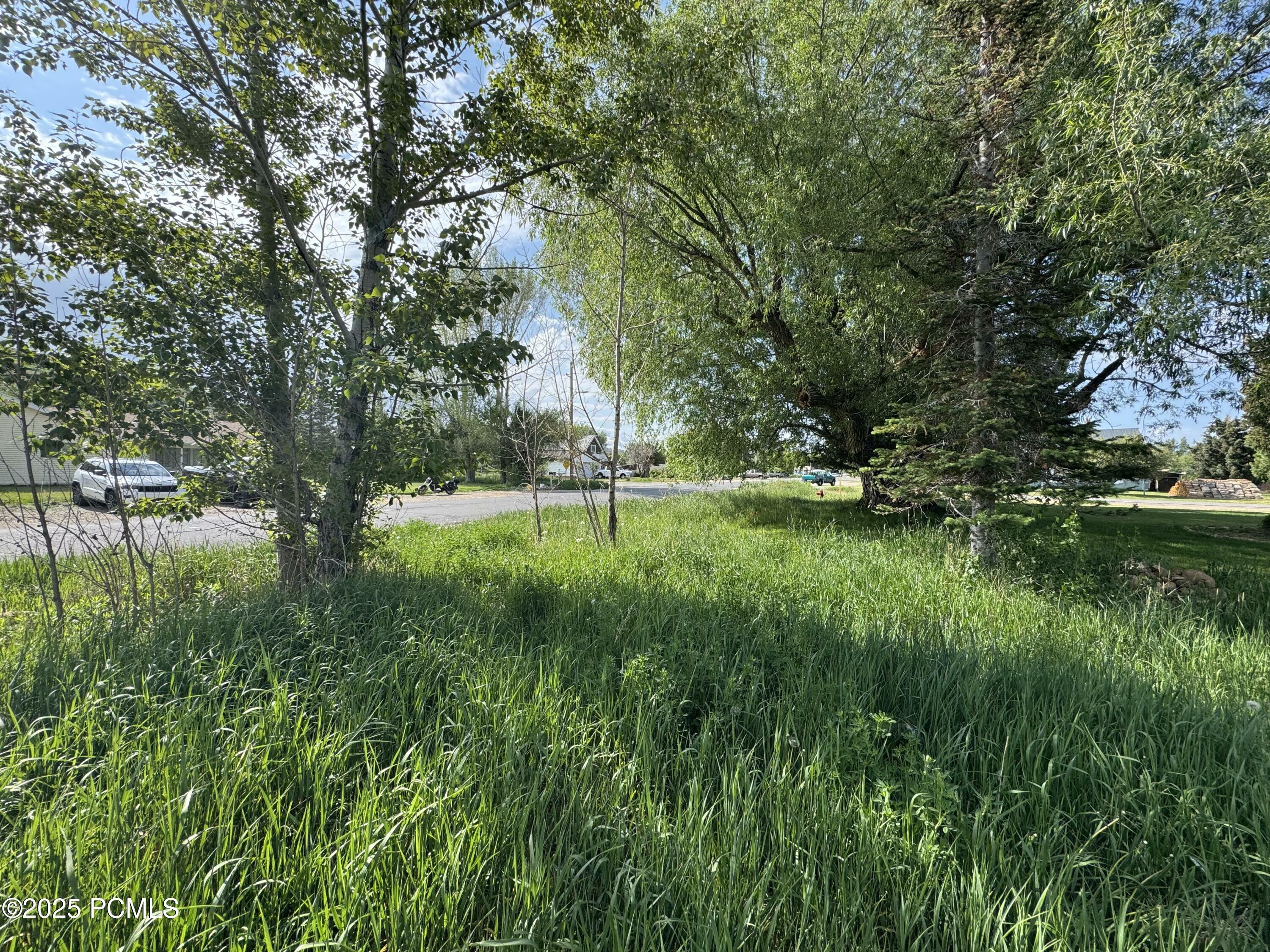 Property Photo: 123 E 200 UT 84036