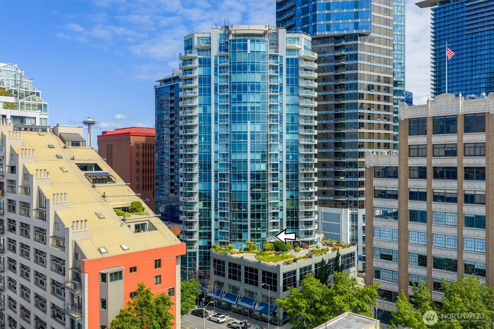 Property Photo:  2000  1st Avenue 703  WA 98121 
