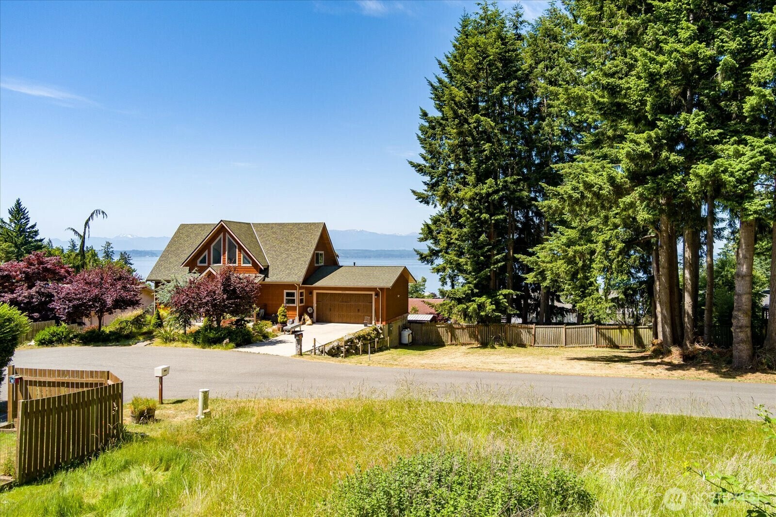 Property Photo: 57 S Mountain View Lane WA 98249