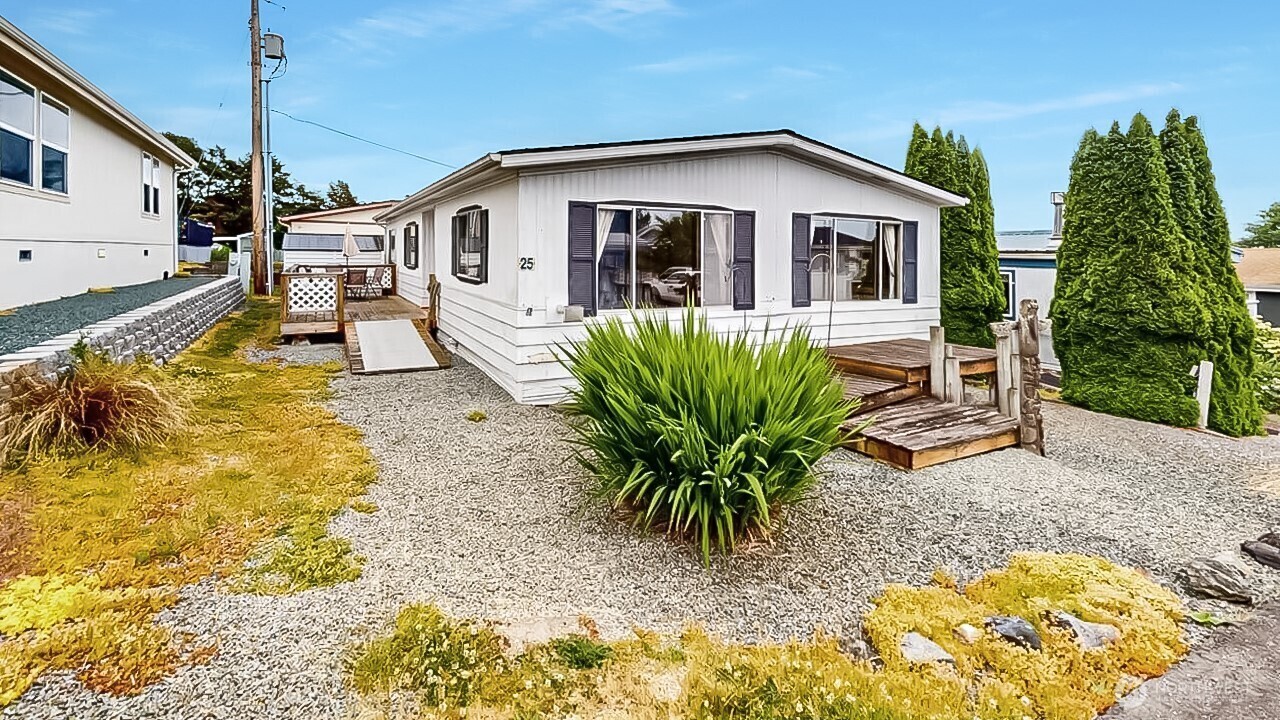 Property Photo: 11453 Bayview Edison Road 25 WA 98273