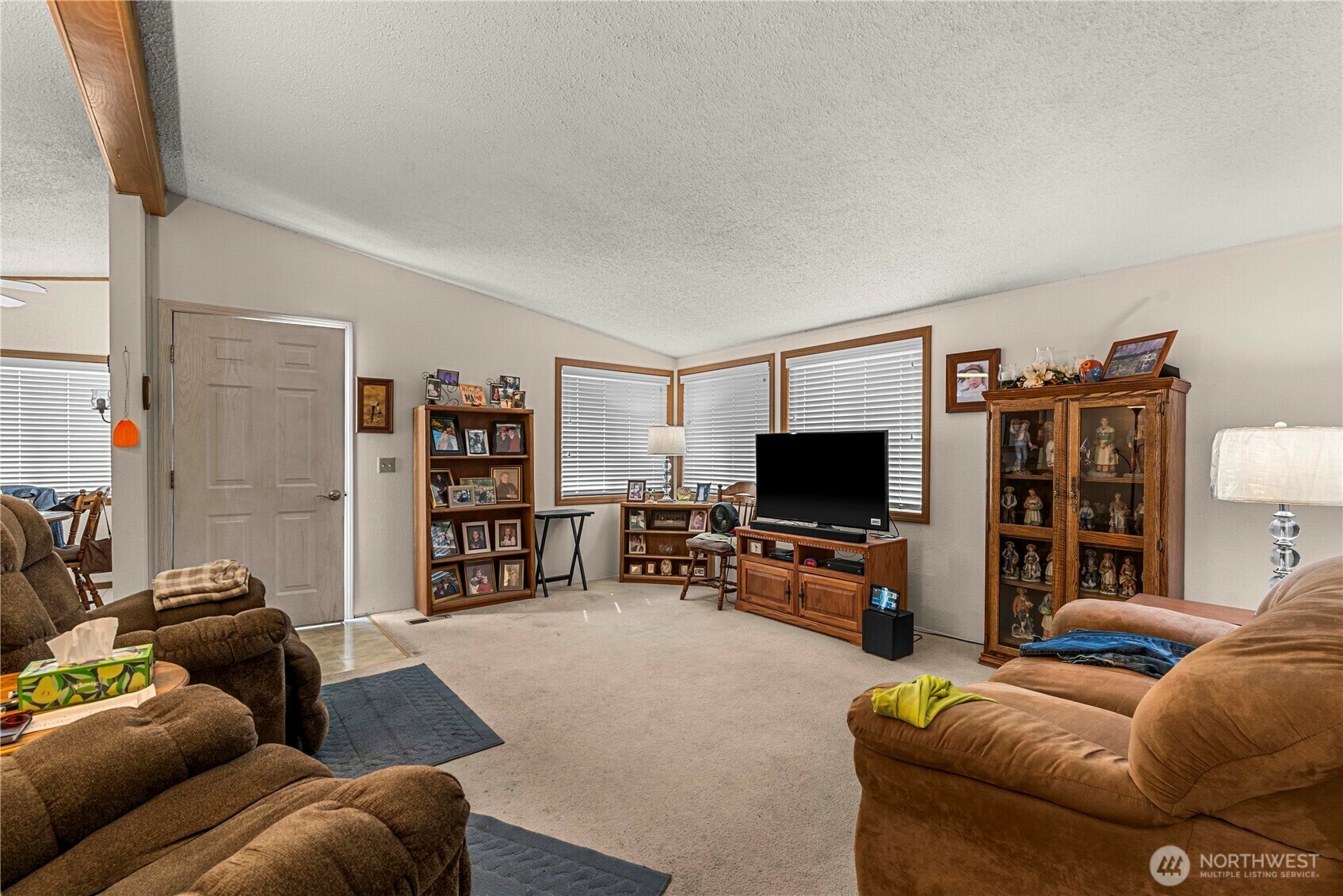 Property Photo: 322 N Kentucky A&B WA 98802