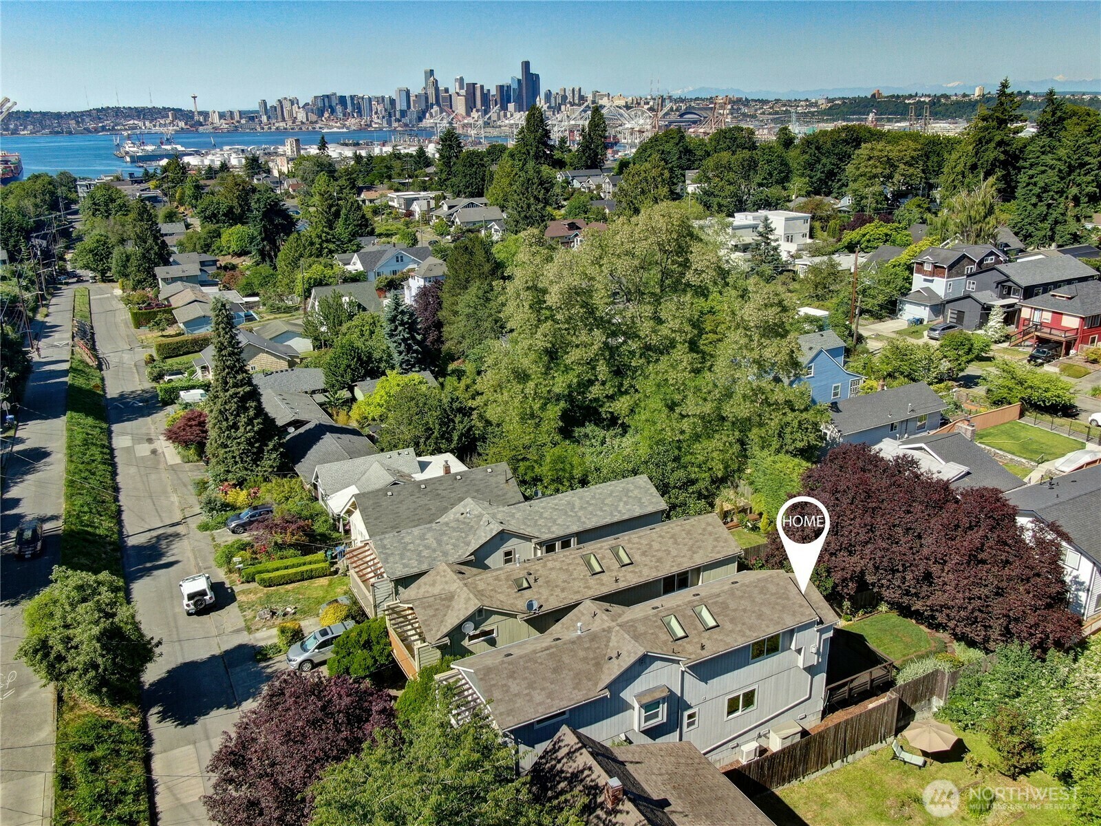 Property Photo: 4138 21st Avenue SW WA 98106