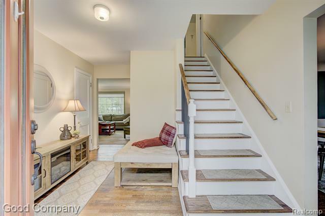 Property Photo: 1012 W 12 Mile Road MI 48073