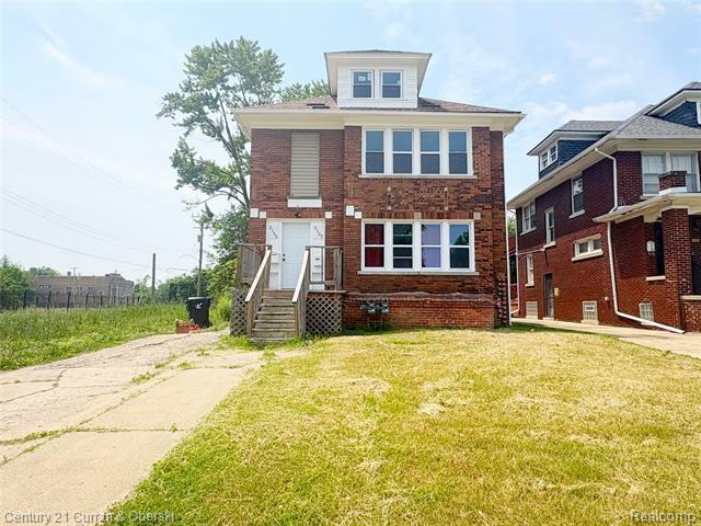 Property Photo:  2135 Lakewood Street  MI 48215 